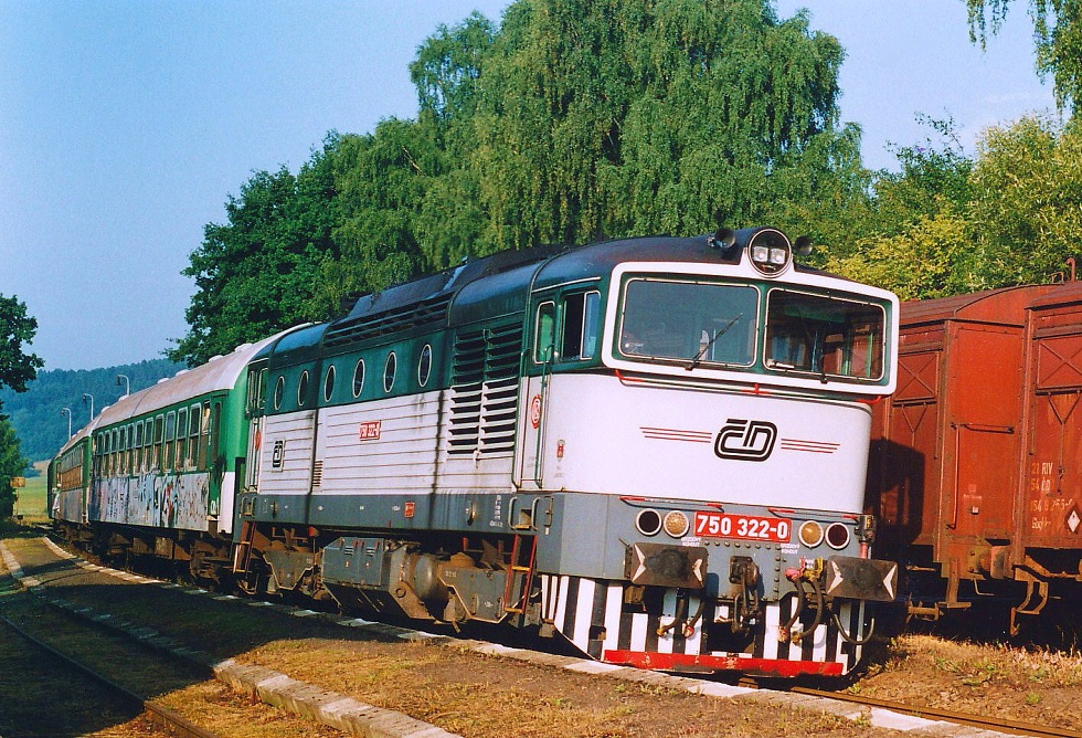 750 322-0
