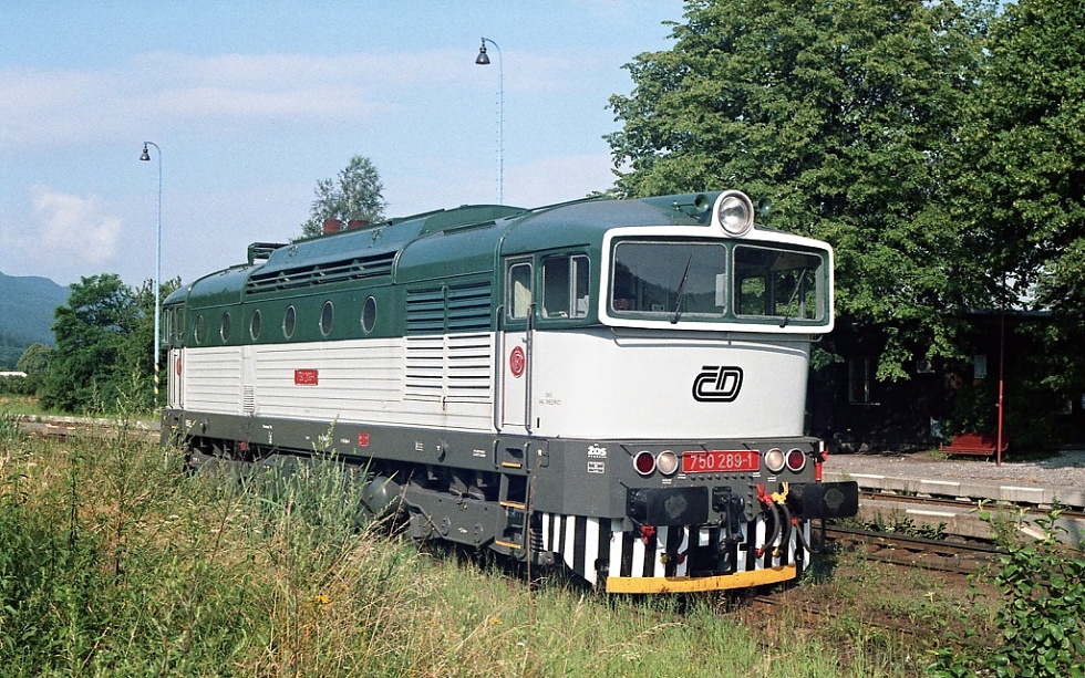 750 289-1