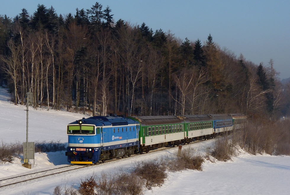 754 028-9