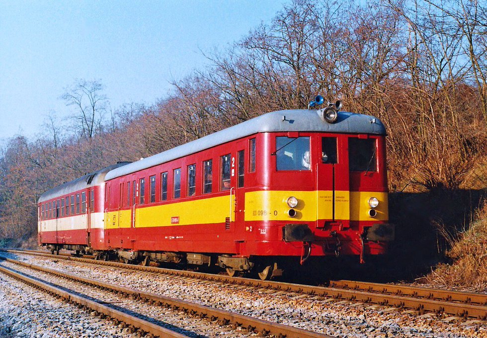 830 098-0