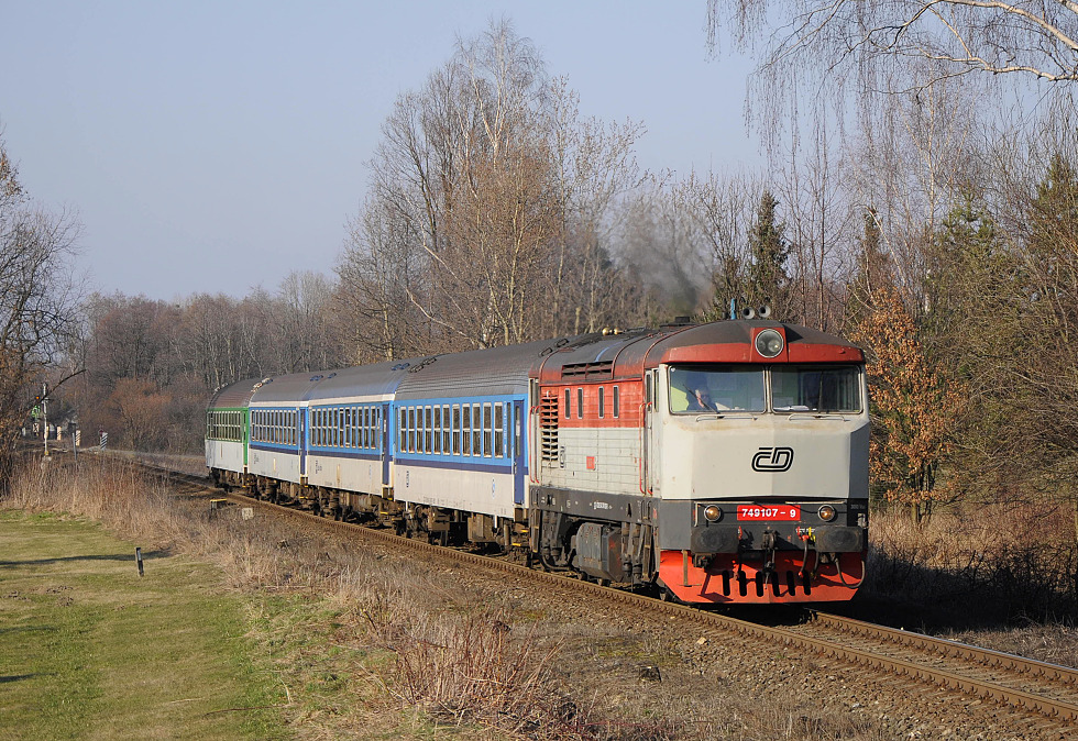 749 107-9