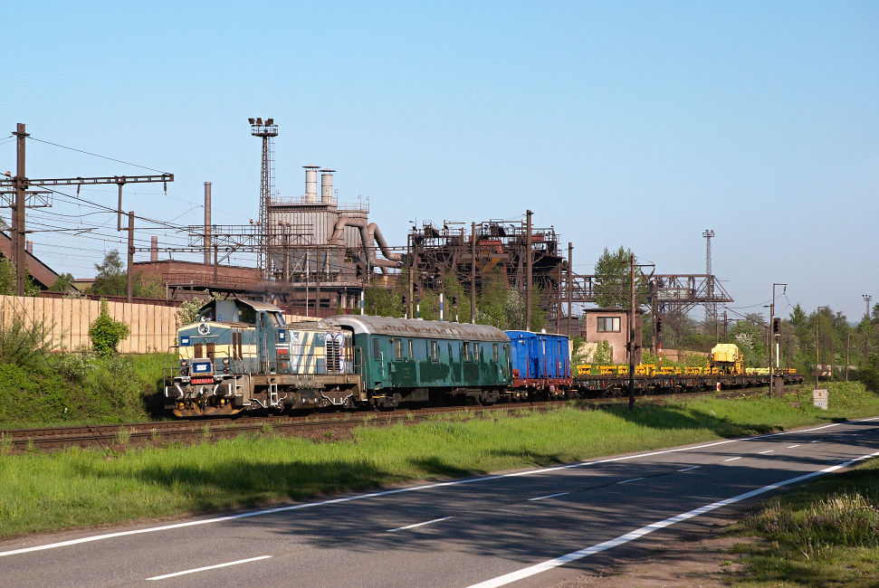 730 623-6