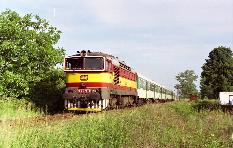 754 078-4