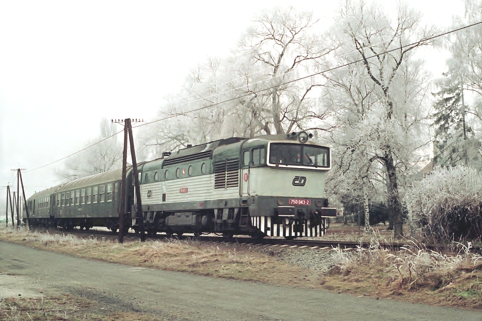 750 043-2