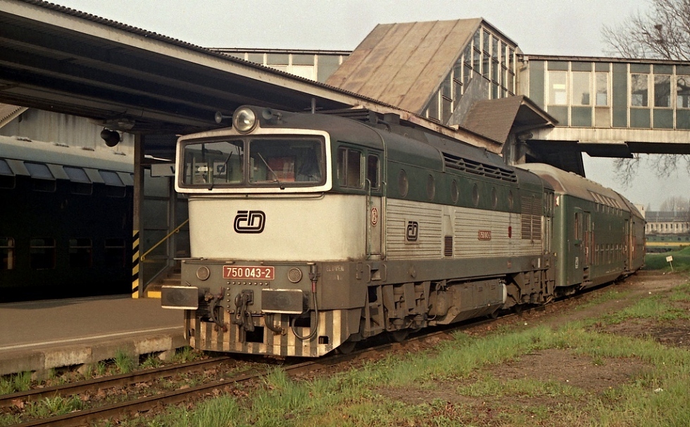 750 043-2