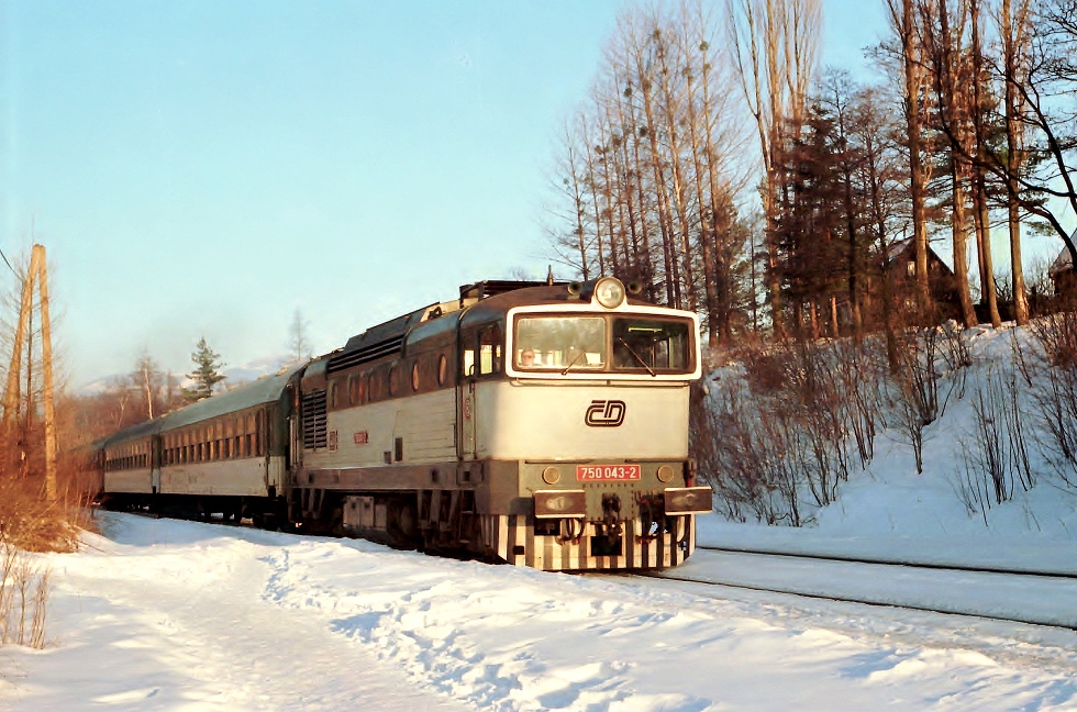 750 043-2
