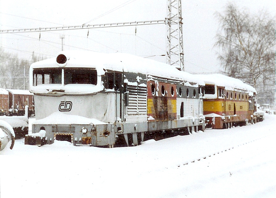 750 043-2