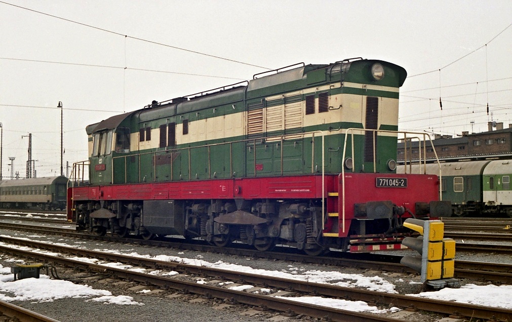 771 045-2