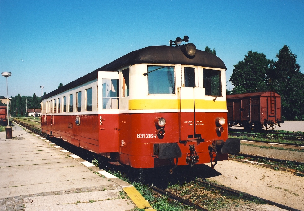 831 216-7