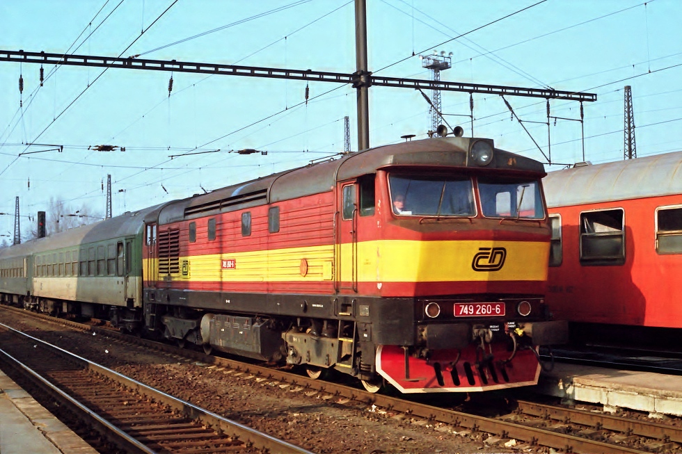 749 260-6