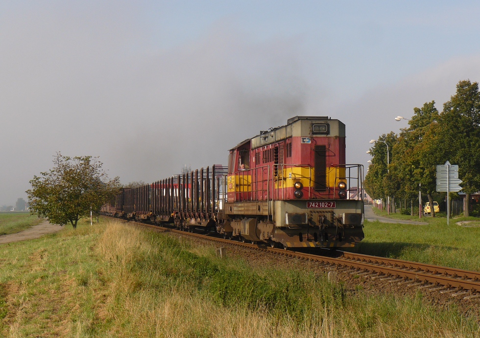 742 102-7