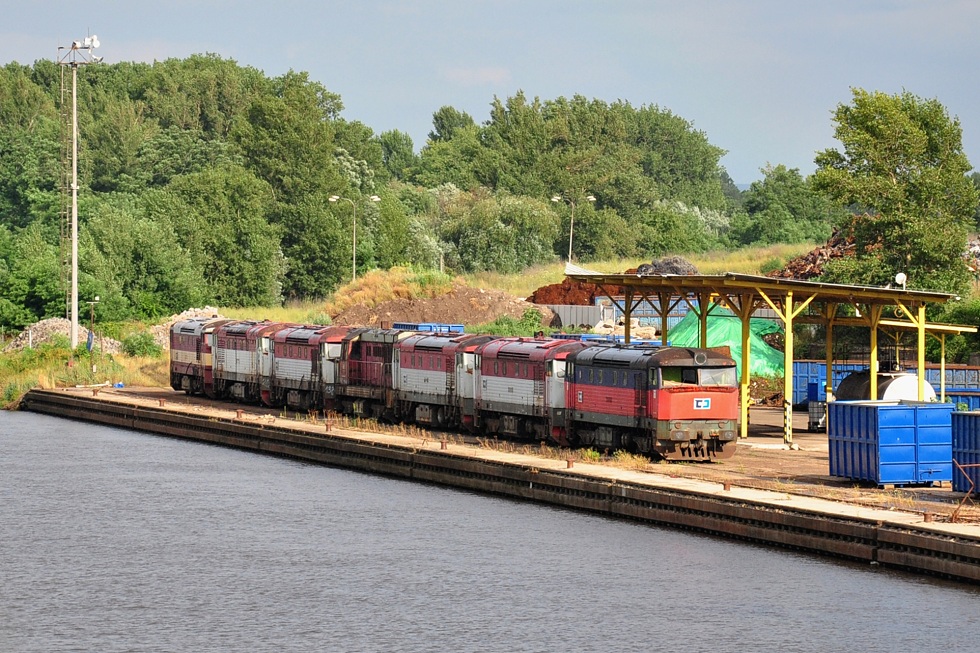 751 041-5