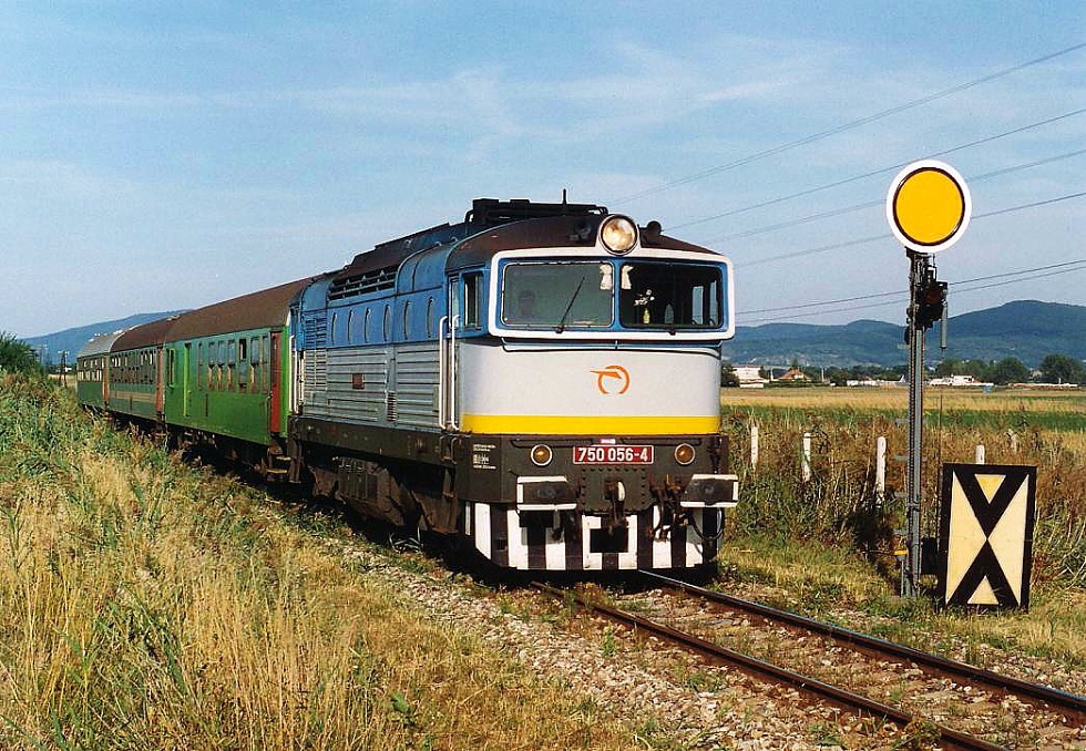 750 056-4