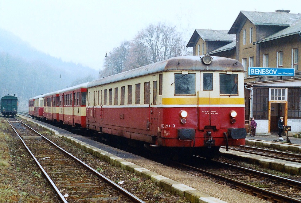 830 214-3
