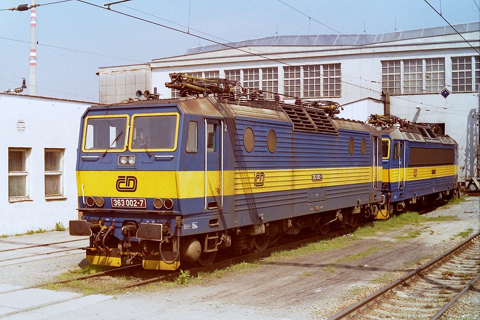 363 002-7