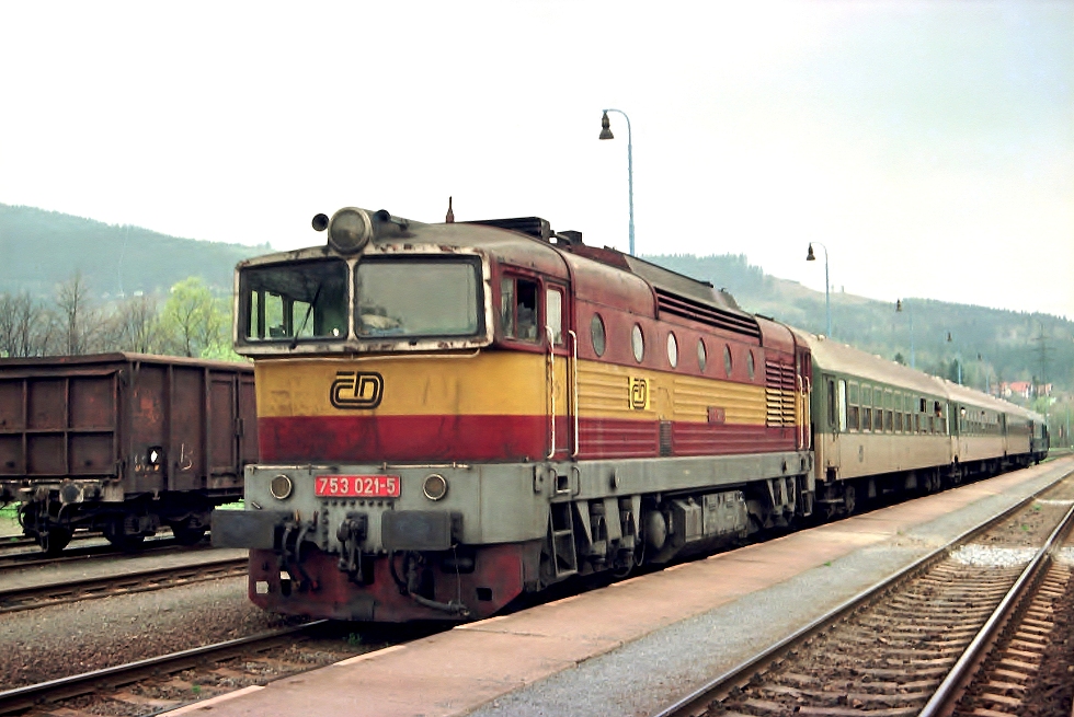 753 021-5