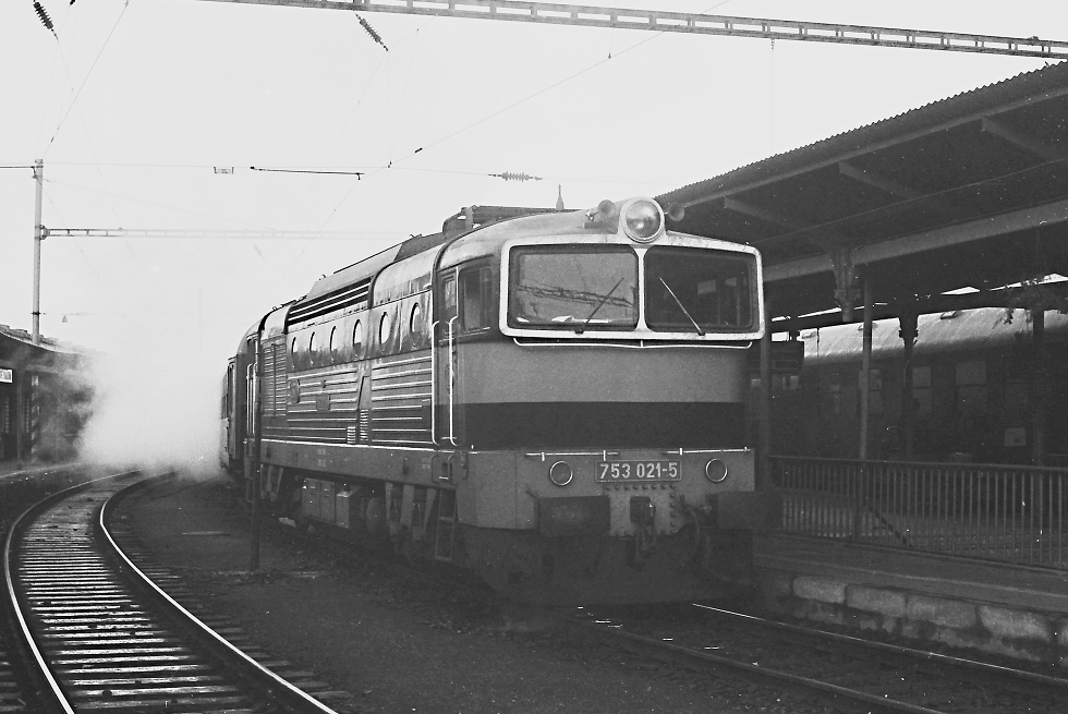 753 021-5