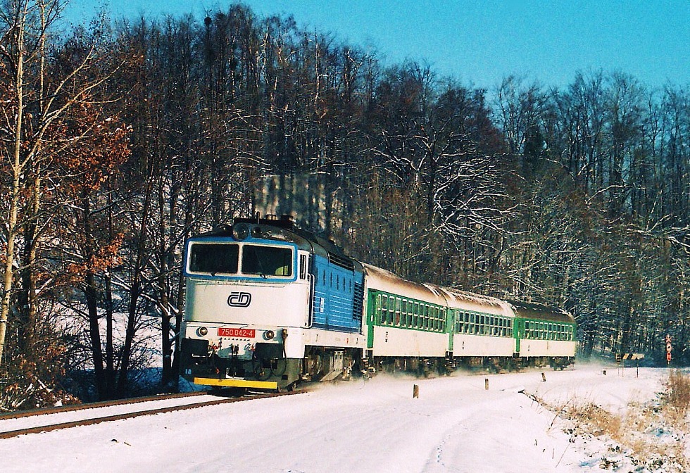 750 042-4