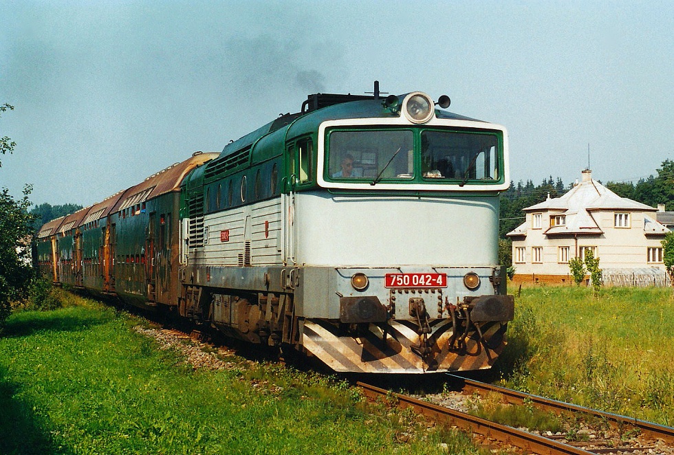 750 042-4