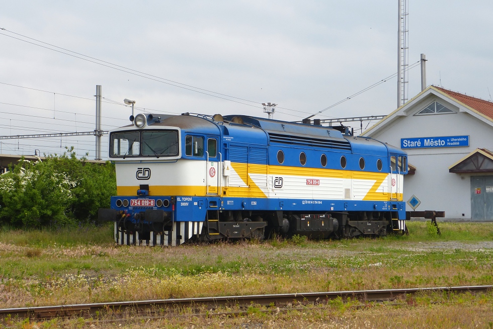 754 019-8