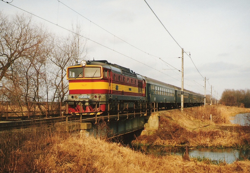 750 242-0