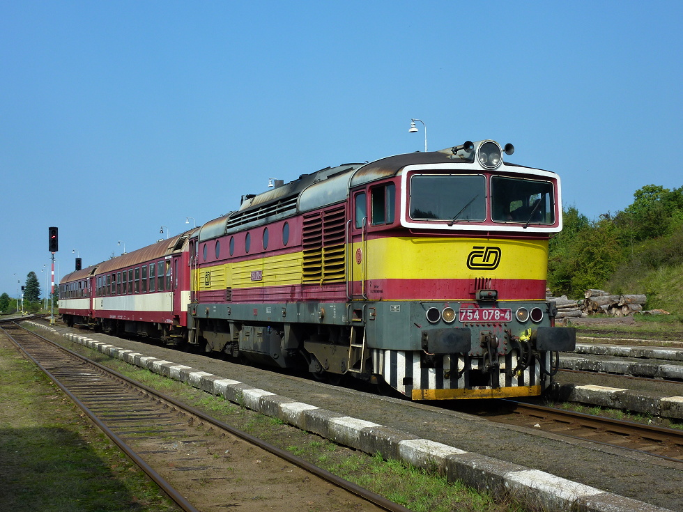 754 078-4
