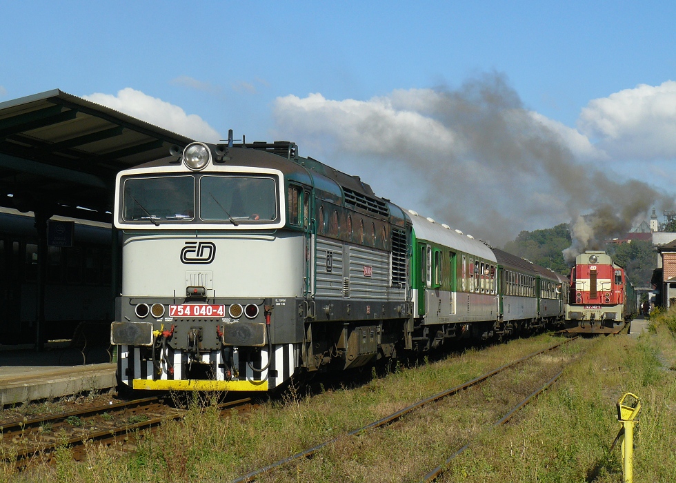 754 040-4