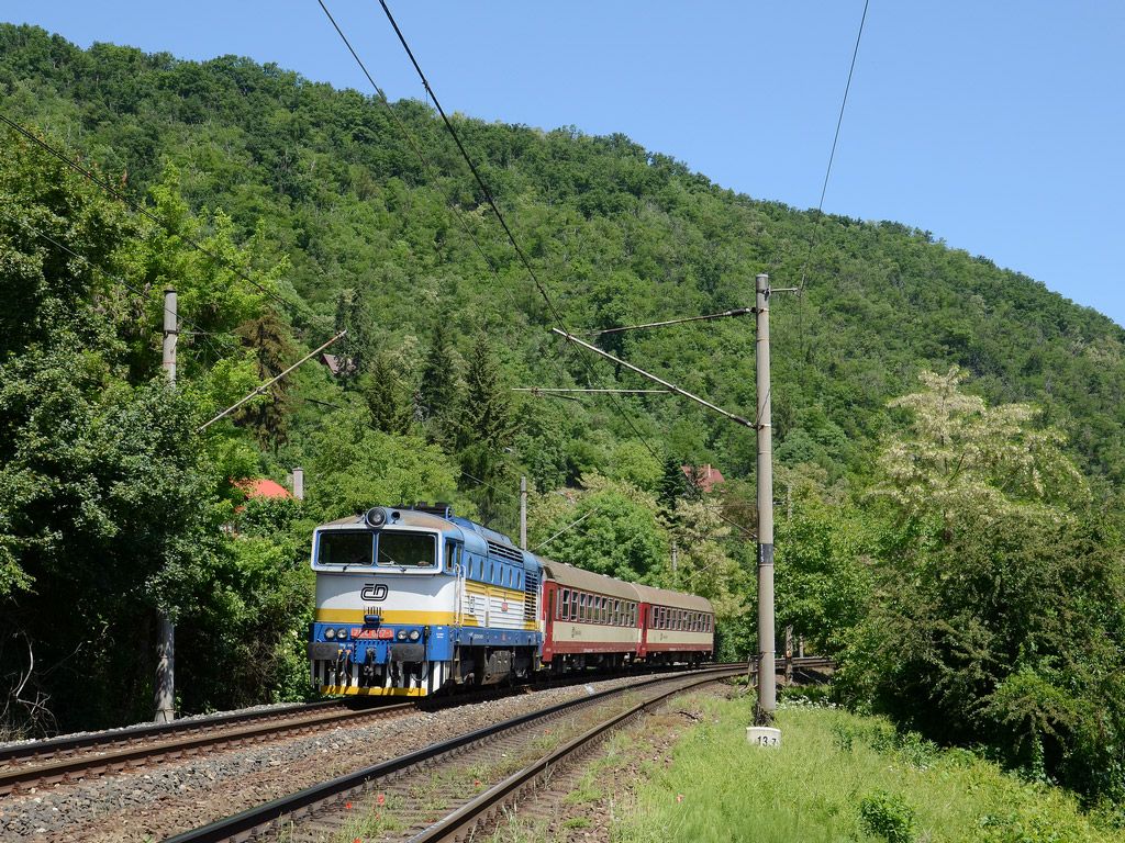 754 027-1