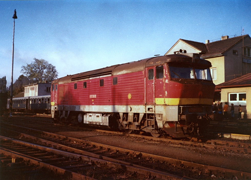 751 210-6