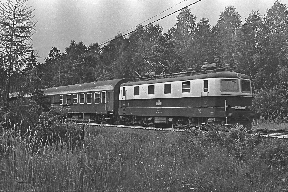 E499.1038