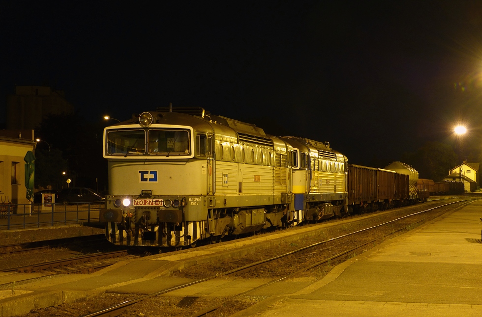 750 275-0