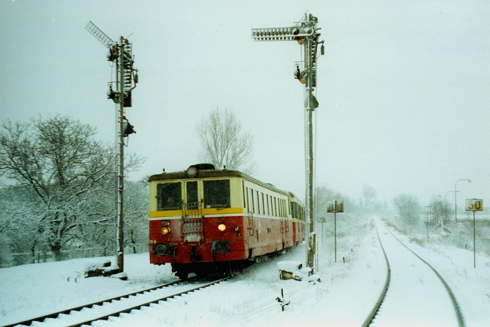 830 018-8