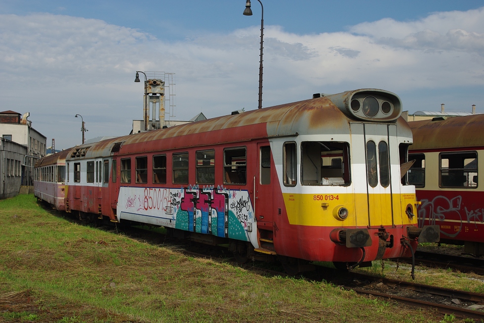 850 013-4
