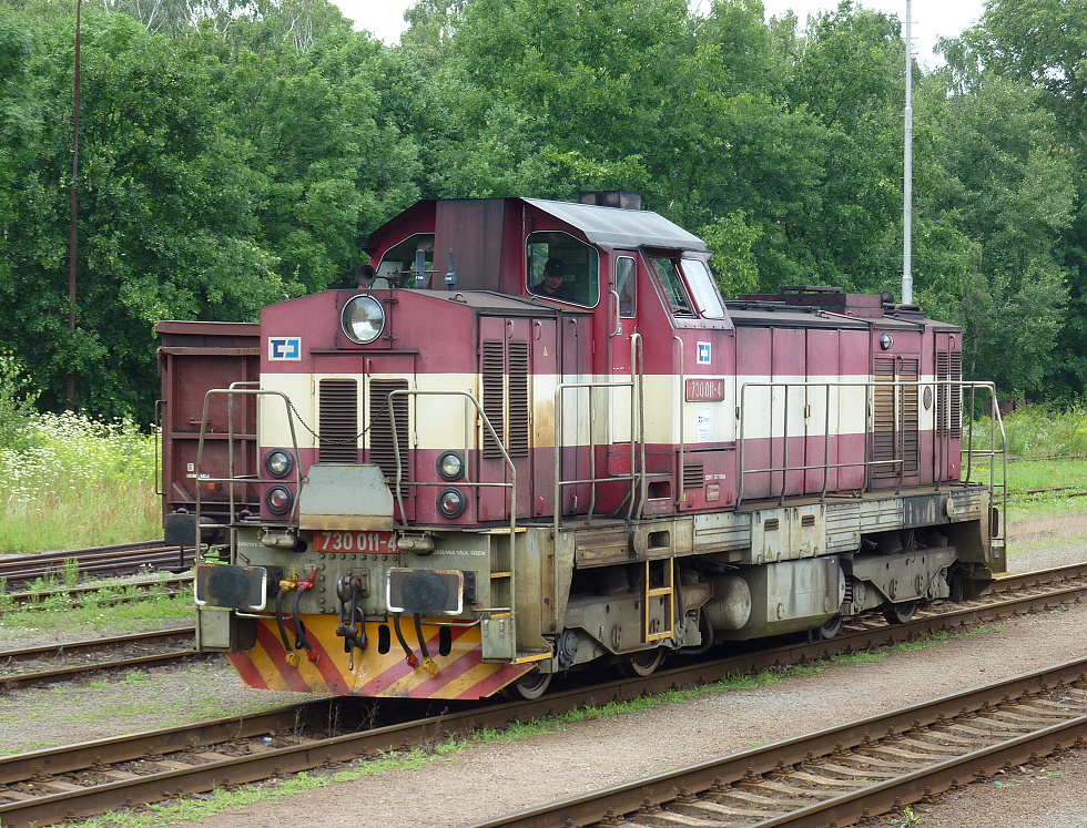 730 011-4