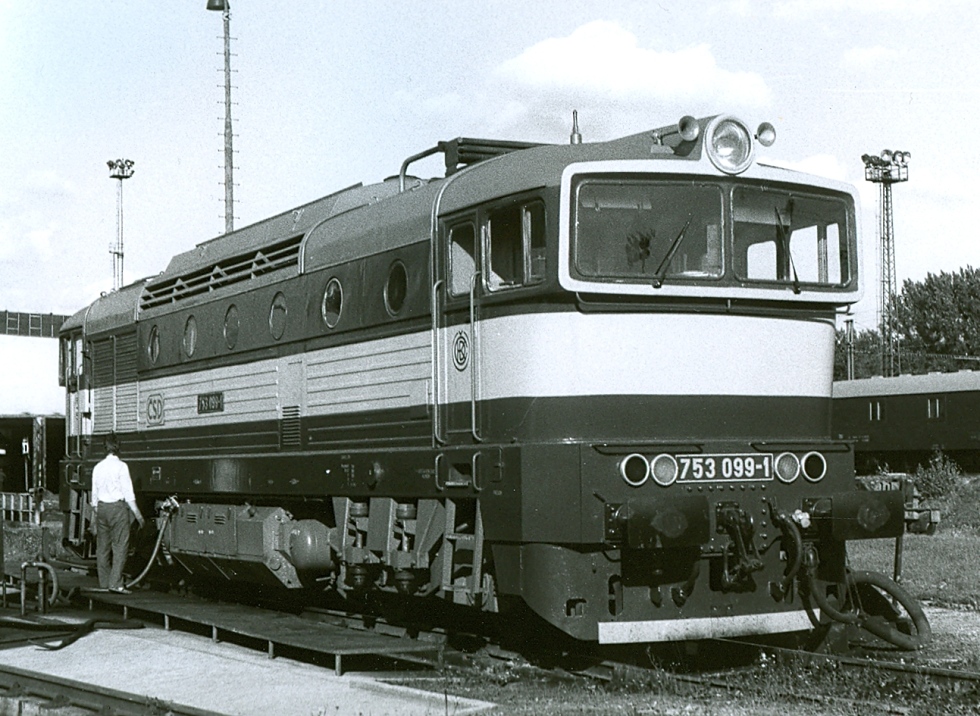 753 099-1