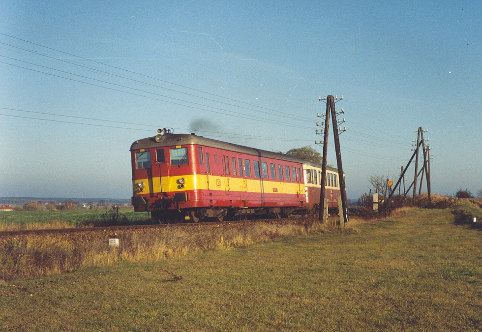 831 092-2