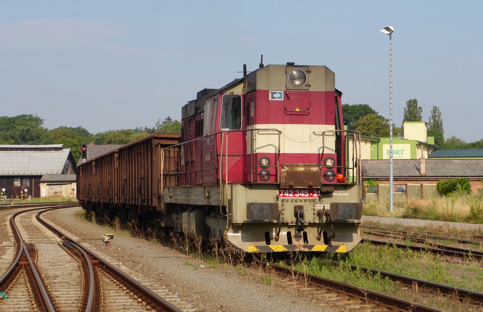 742 345-2