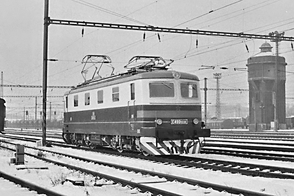 E499.1038