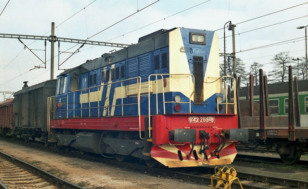 742 259-5