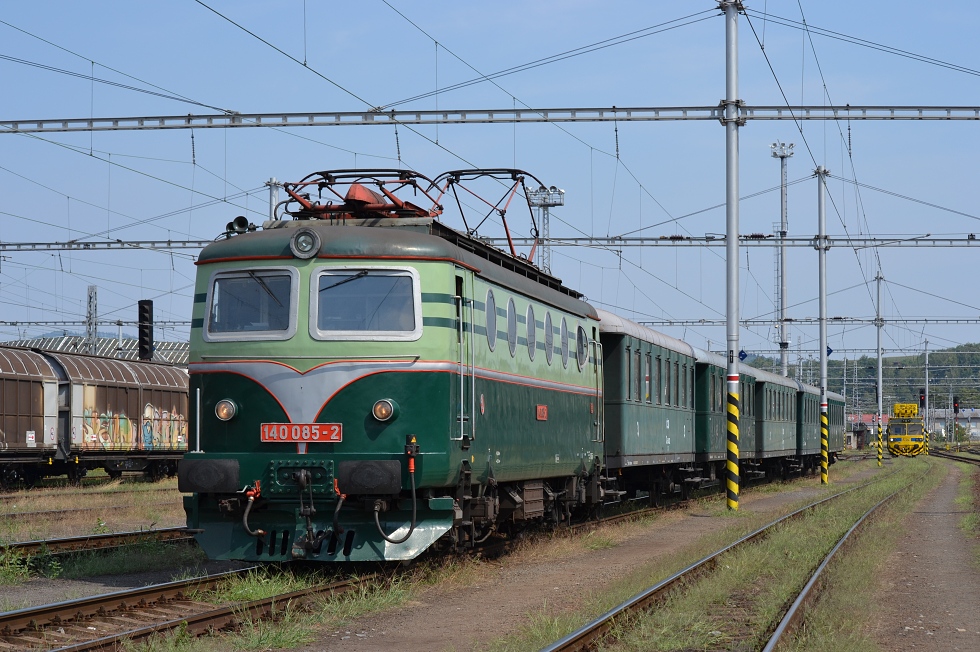 140 085-2