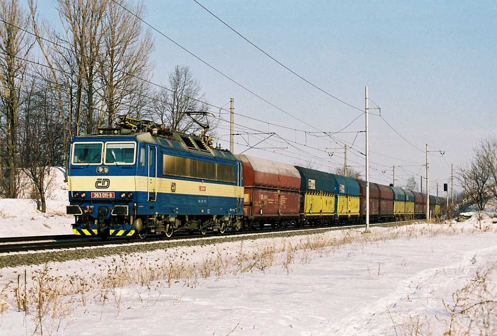 363 011-8