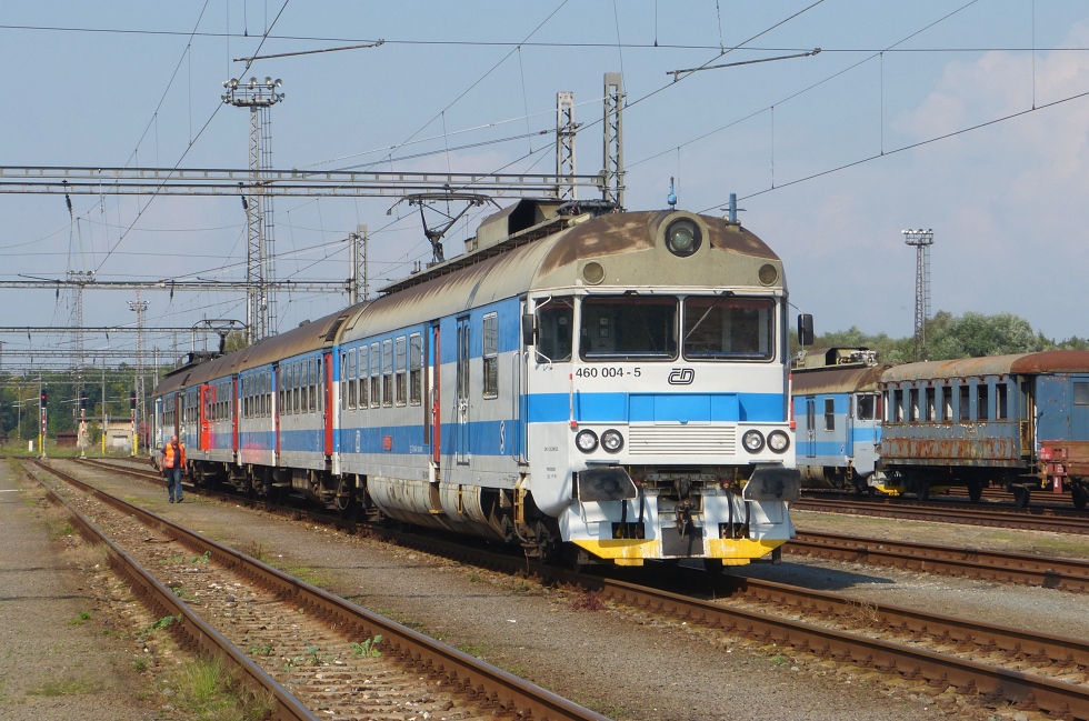 460 004-5