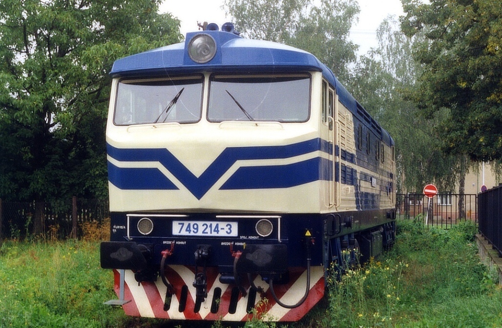 749 214-3