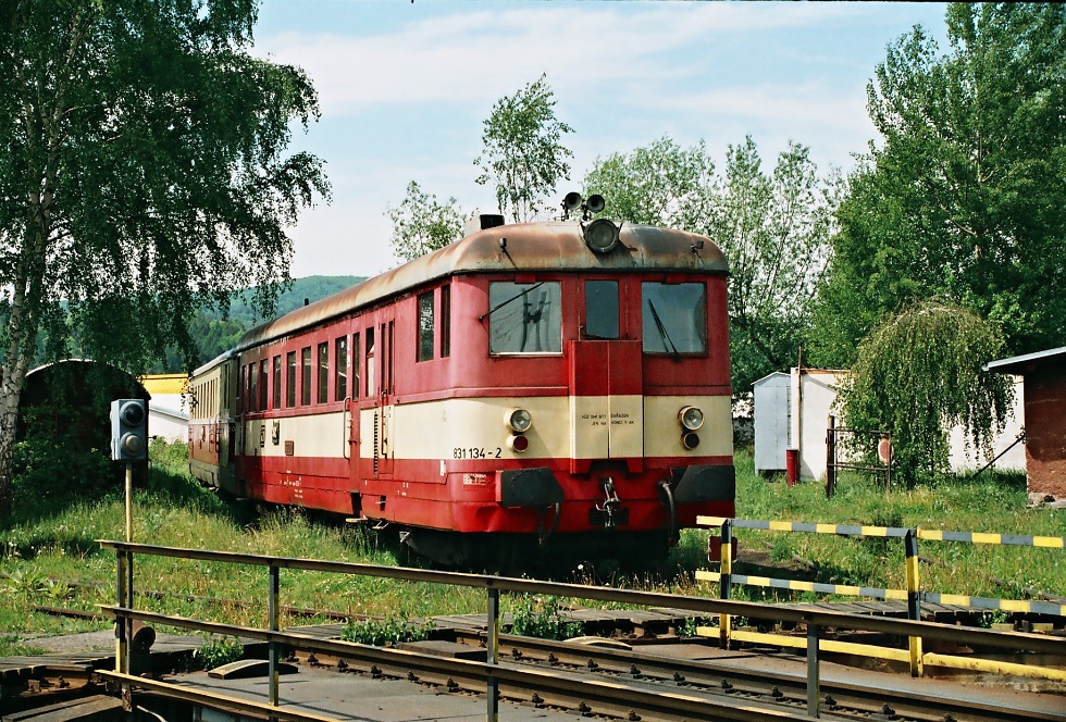 831 134-2