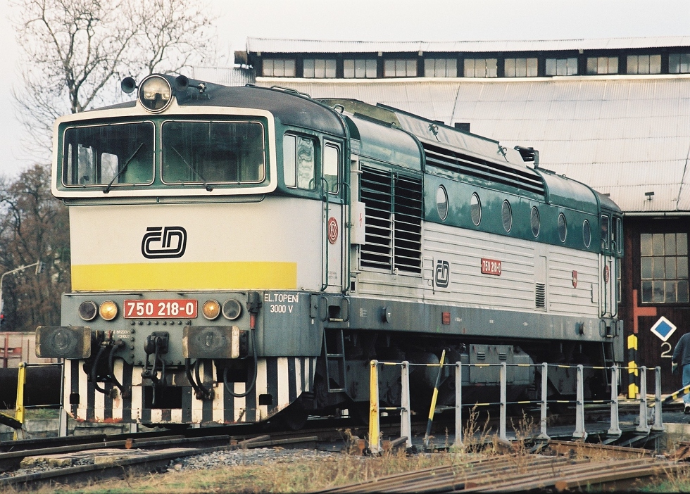 750 218-0