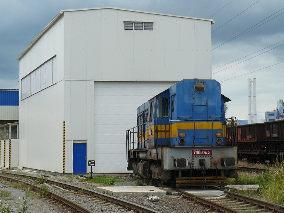 740 676-2