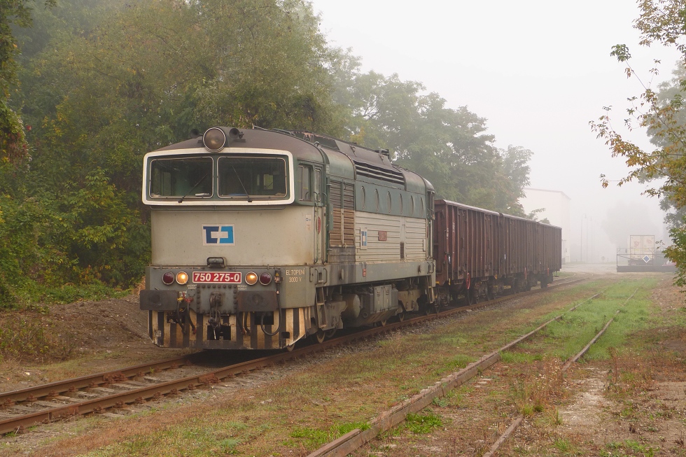 750 275-0