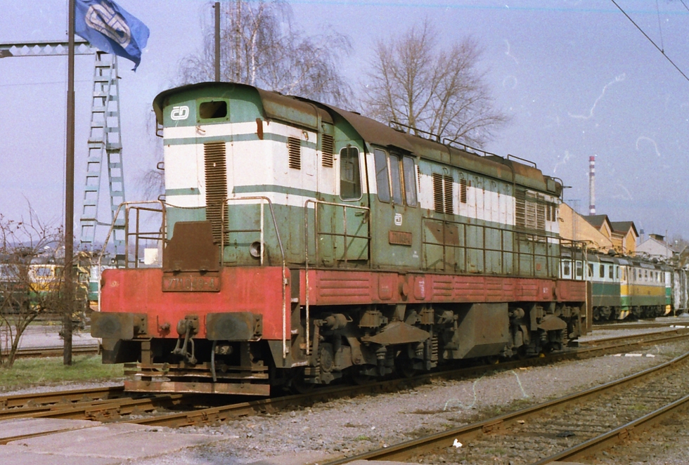 771 049-4