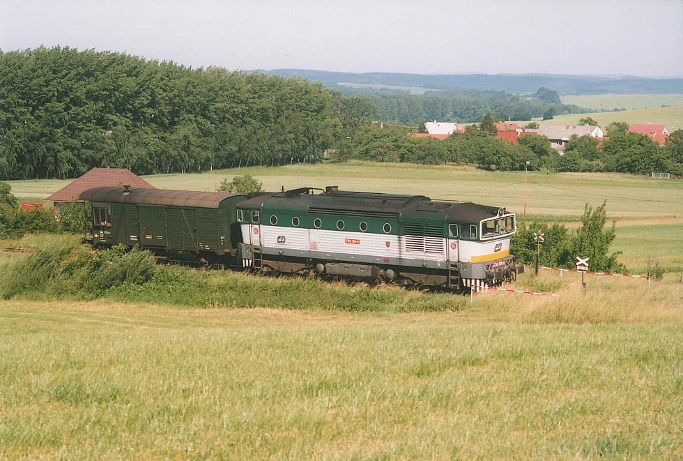 750 218-0