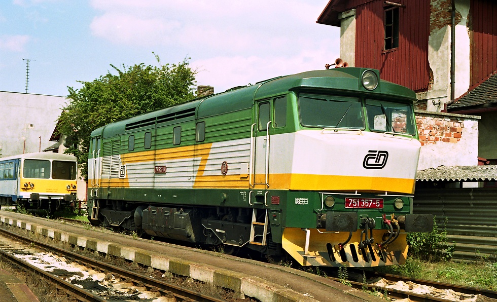 751 357-5